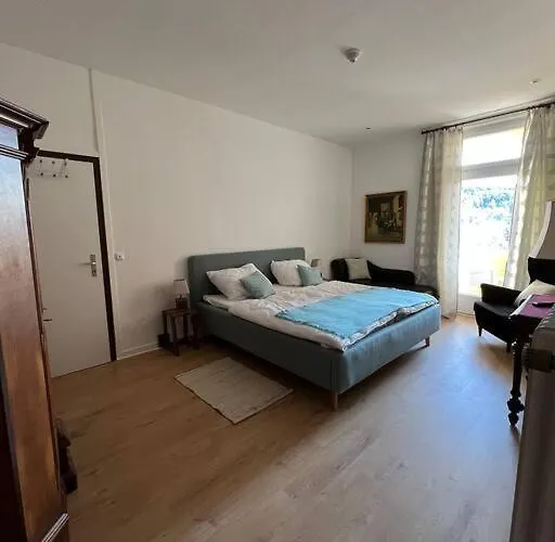 Ganze Cecilie Fuer Gruppenreisen